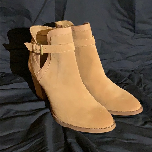 Sam Edelman bootie - Picture 1 of 8